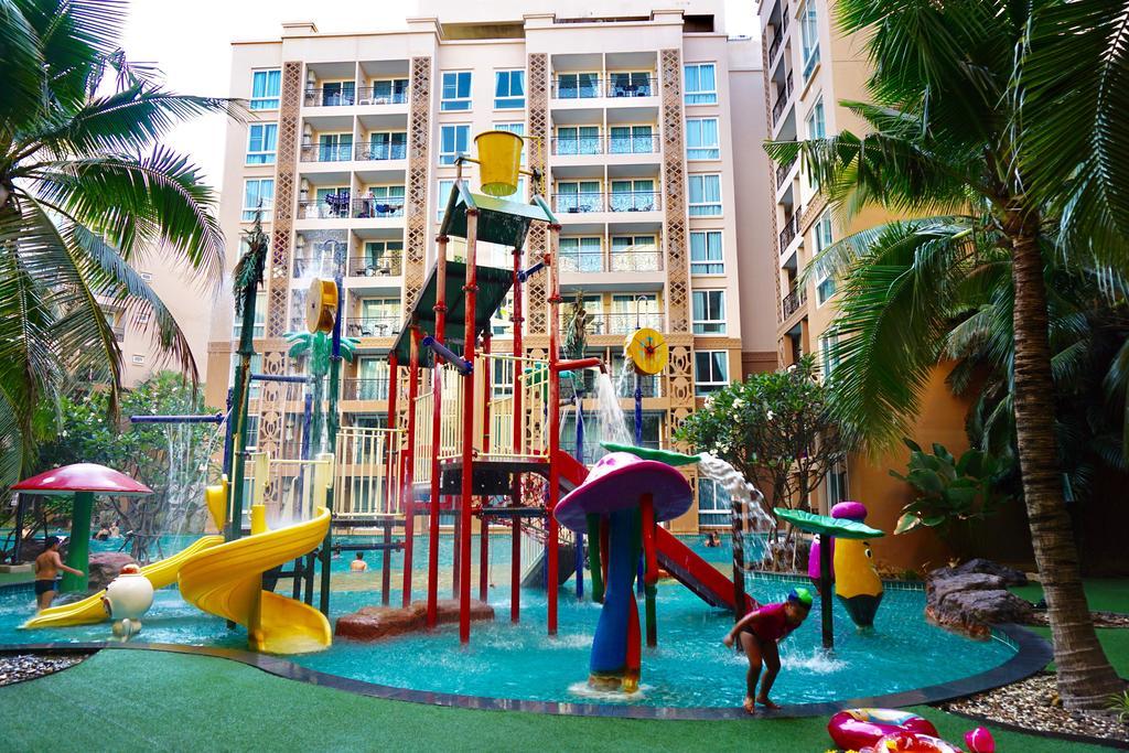 Atlantis Jomtien Waterworld Resort Buitenkant foto